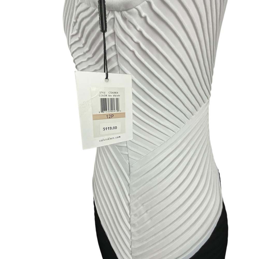 Calvin Klein Women's Black and White Color Block‎ Pin Tuck Dress - Picture 5 of 10